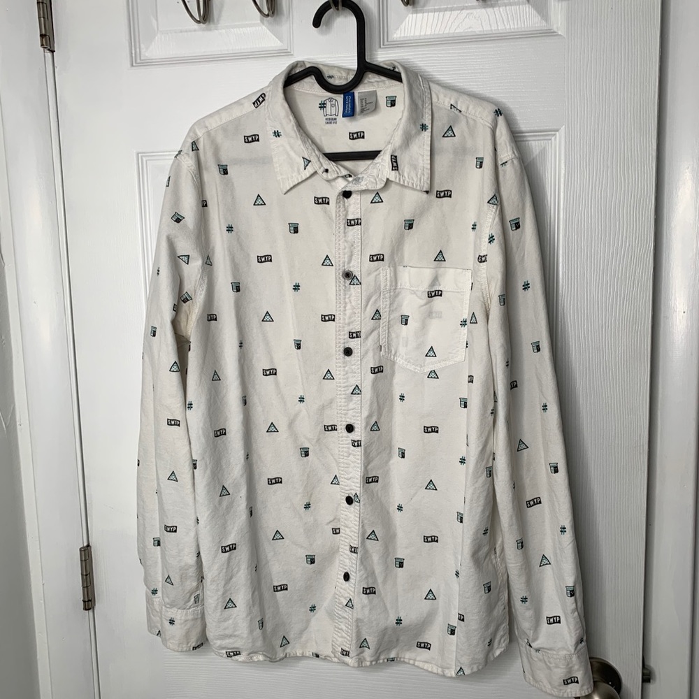 Divided shirt